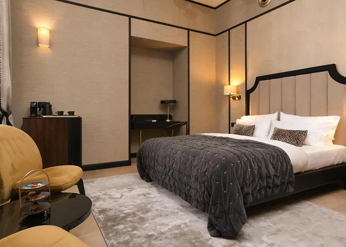 King Room